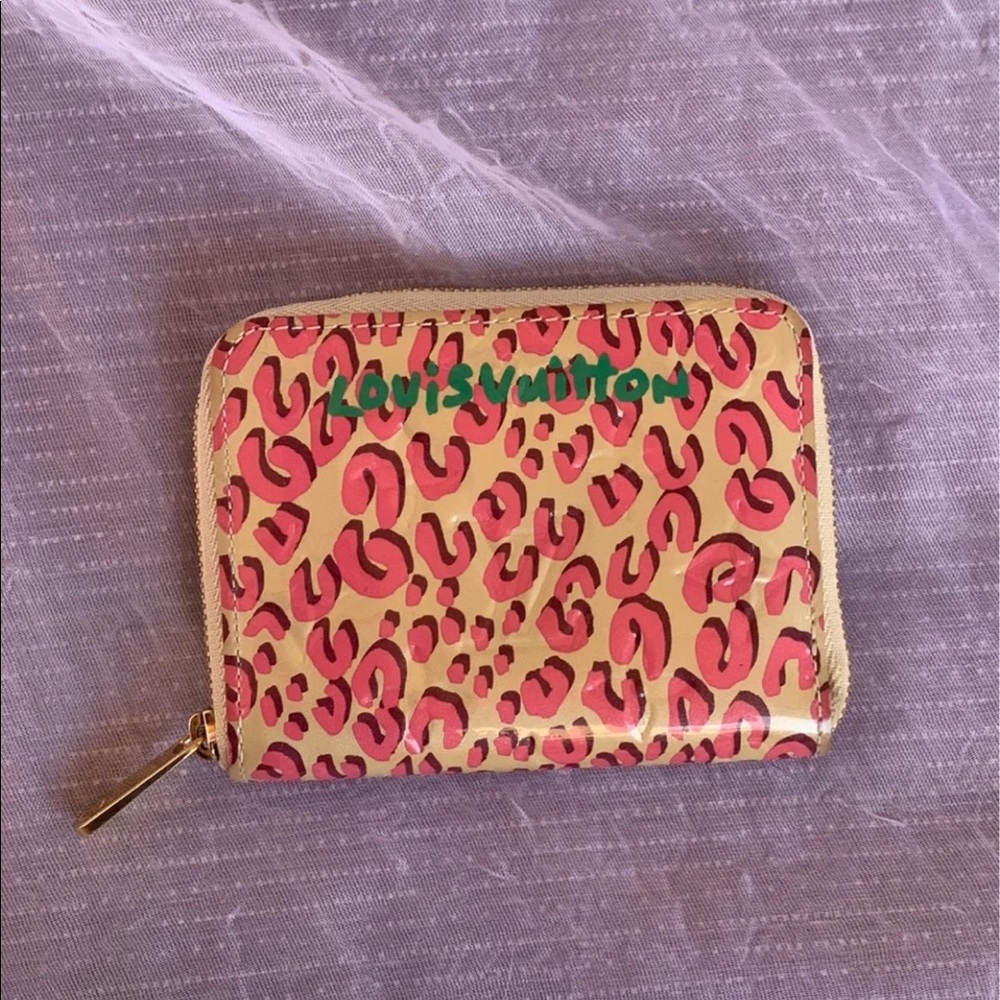 limited edition louis vuitton zippy wallet
